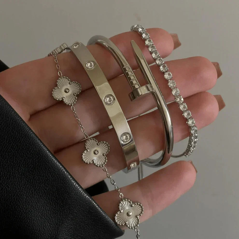 Set de Pulseras de 4 Piezas "Silvio"